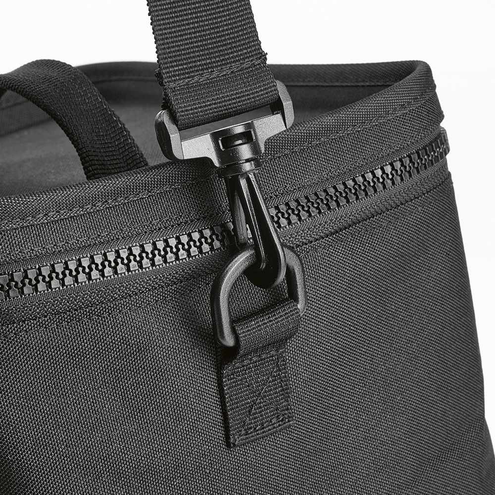 Picture of Munich L Cooler 10L rPET in rABS. Thermo injected zippers