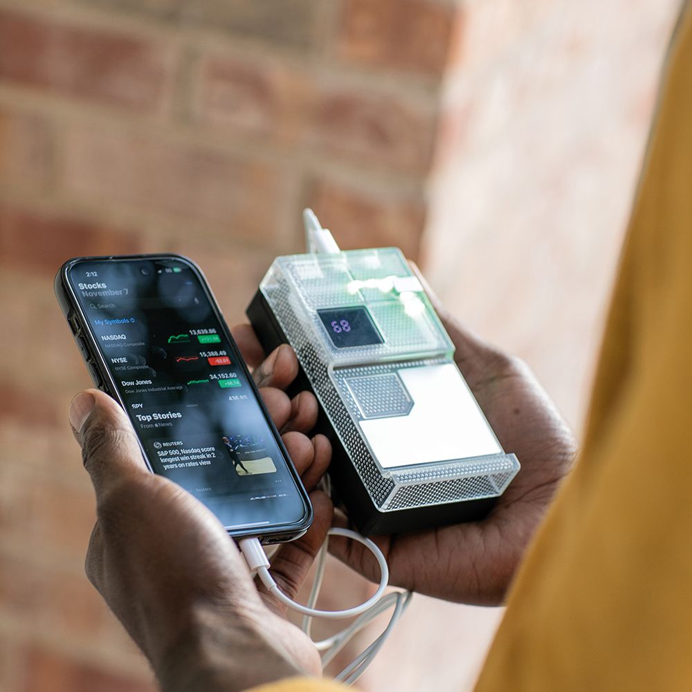 Picture of Elexa Powerbank rABS 20000mAh. 45W Charges laptop. LED Display